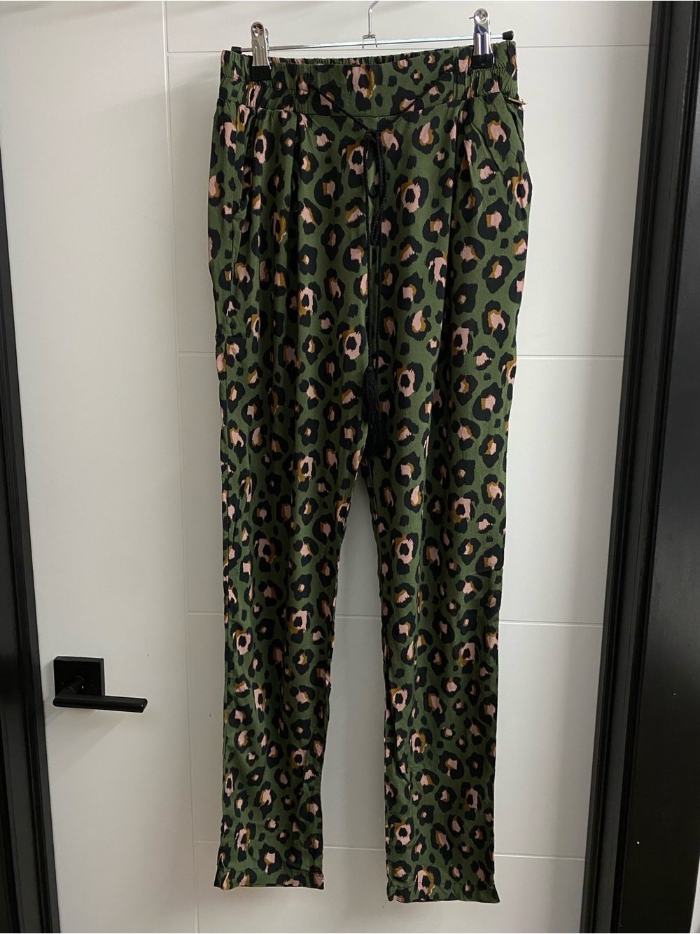 Women's Olive Green Leopard Print Jogger Pants